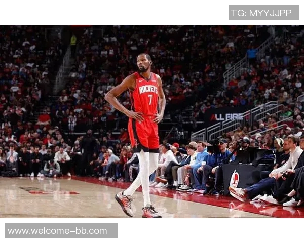 火媒：杜兰特39分助力球队逆转森林狼取得关键胜利